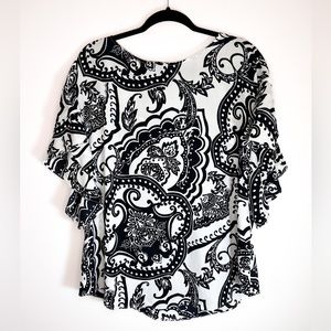 Chico’s Size 2 ~ Women’s Large ~ Paisley Flutter Sleeve White Black Blouse Top